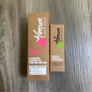 Honua Hawaiian Skincare Cleansing Cream and Beauty Oil Bundle (Worth $72)